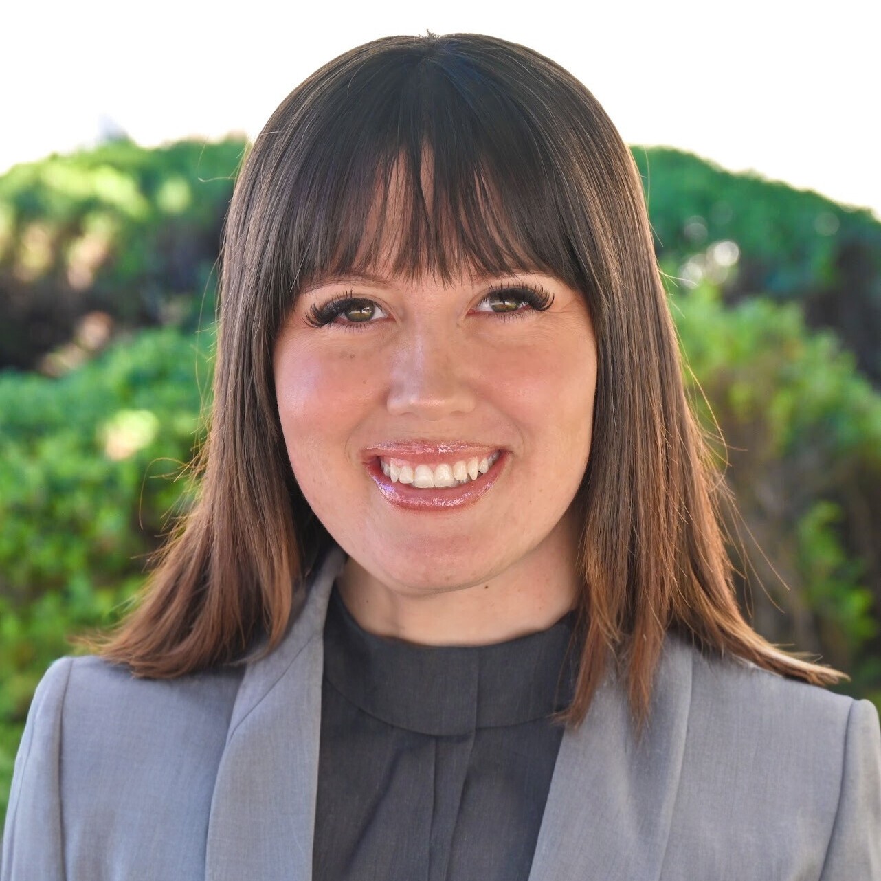 Headshot of Lauren Wren